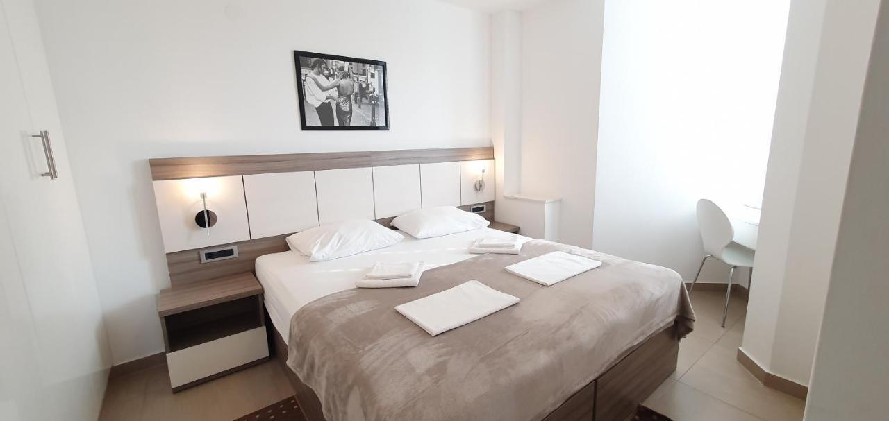 נובליה Apartments Lofiel מראה חיצוני תמונה