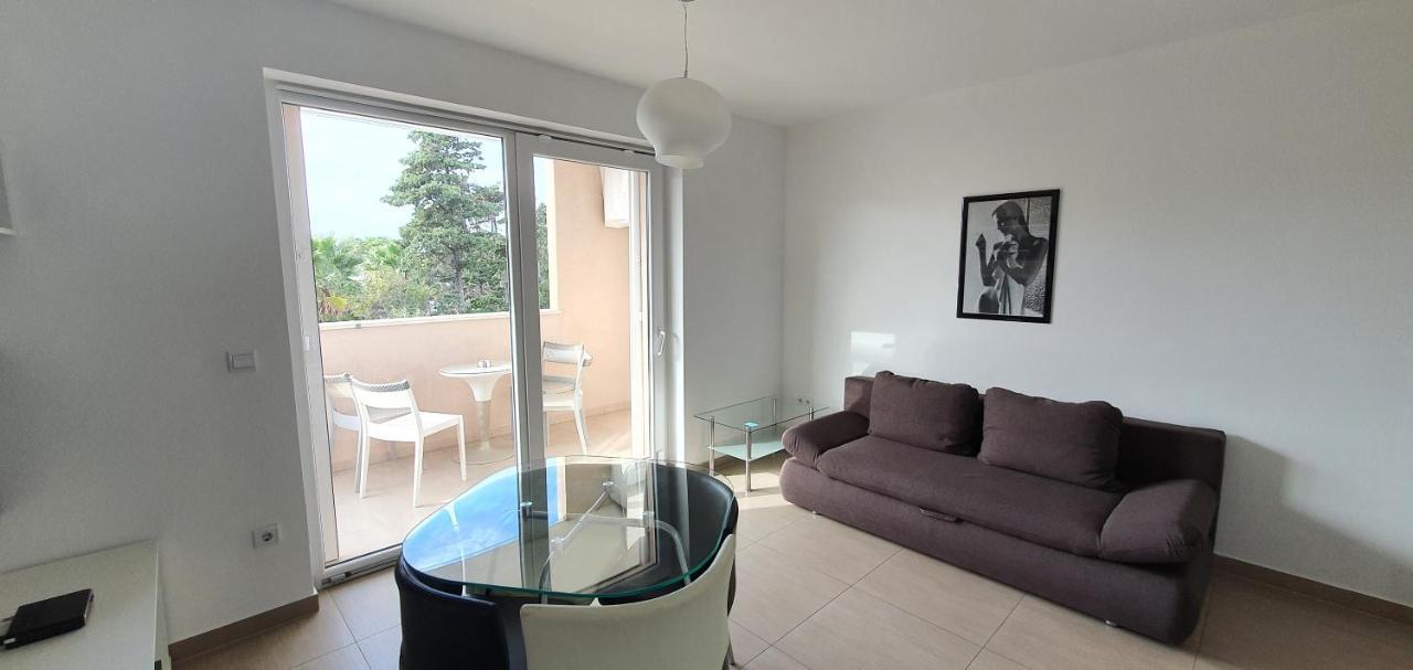 נובליה Apartments Lofiel מראה חיצוני תמונה