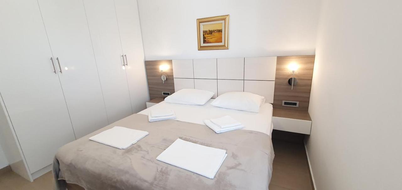 נובליה Apartments Lofiel מראה חיצוני תמונה