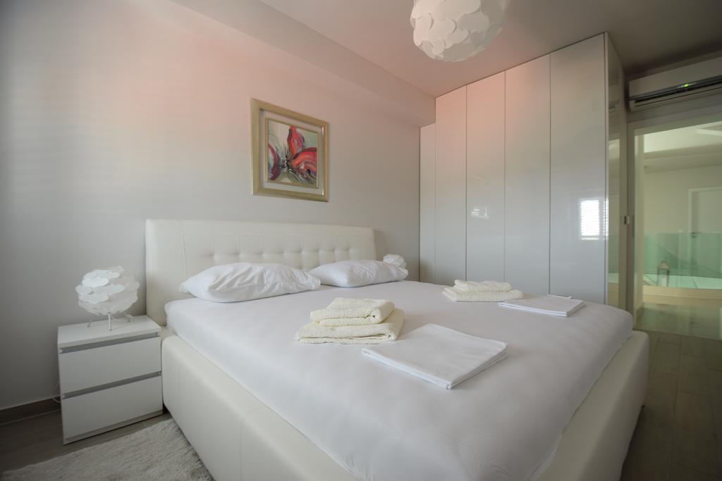 נובליה Apartments Lofiel מראה חיצוני תמונה